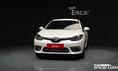 Renault SM3 2015 1.6 гидро в Москве № 937733, миниатюра 3