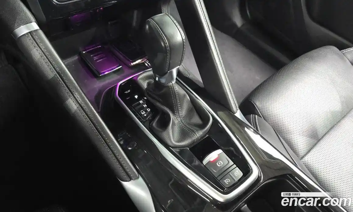 Renault QM6 2016 2.0 гидро в Москве № 937738, фото 9