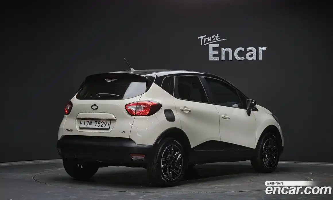 Renault QM3 2014 1.5 Автомат в Москве № 937786, фото 2