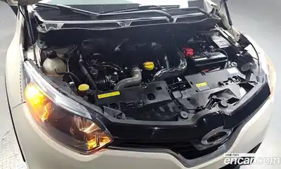 Renault QM3 2014 1.5 Автомат в Москве № 937786, миниатюра 6