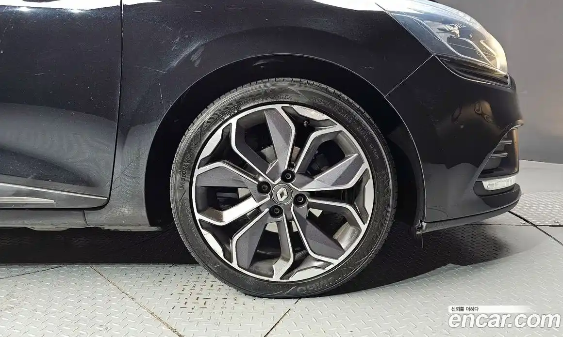 Renault Cilo 2018 1.5 Автомат в Москве № 937880, фото 5