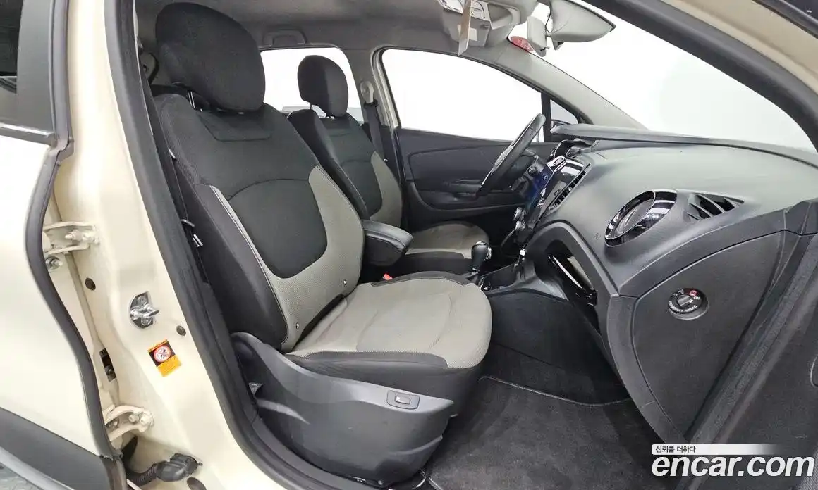 Renault QM3 2014 1.5 гидро в Москве № 937958, фото 11
