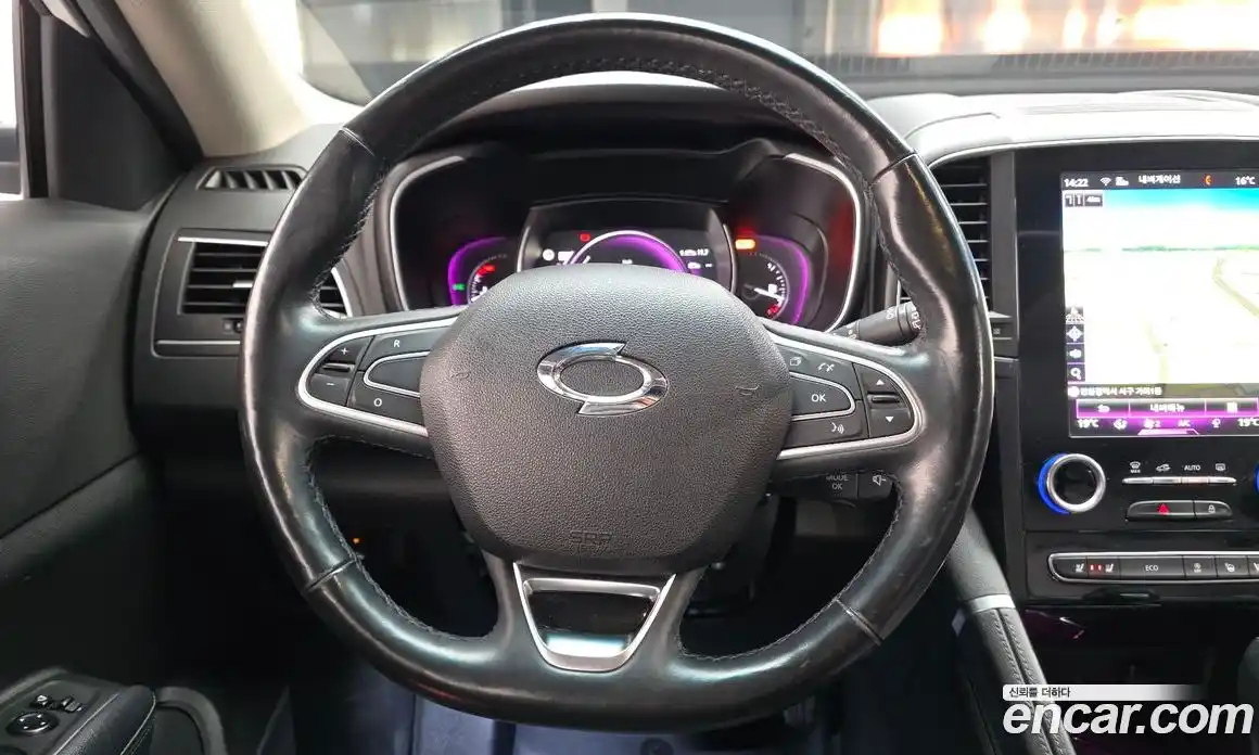 Renault QM6 2016 2.0 гидро в Москве № 938037, фото 13