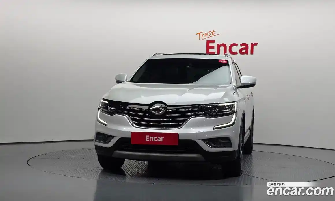 Renault QM6 2016 2.0 гидро в Москве № 938037, фото 3