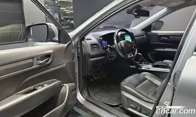 Renault QM6 2018 2.0 Автомат в Москве № 938317, миниатюра 11