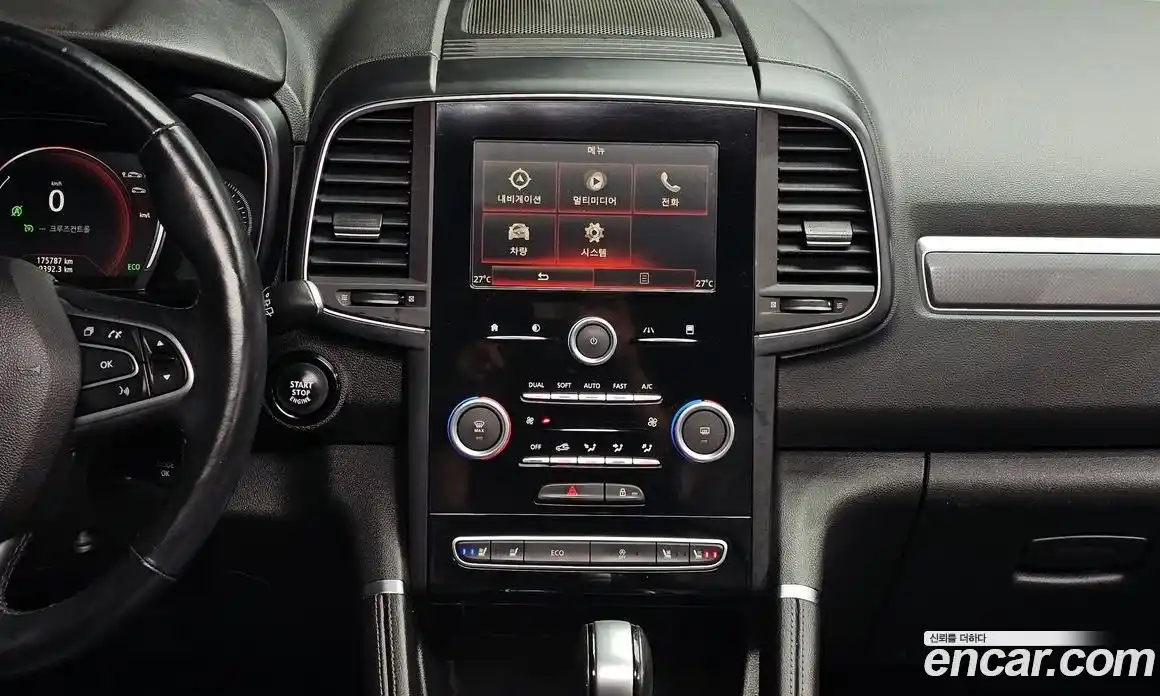 Renault QM6 2017 2.0 гидро в Москве № 938331, фото 15