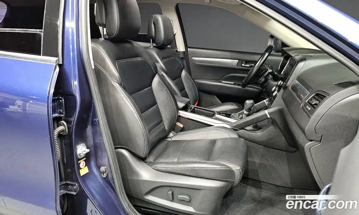 Renault QM6 2017 2.0 гидро в Москве № 938331, фото 10