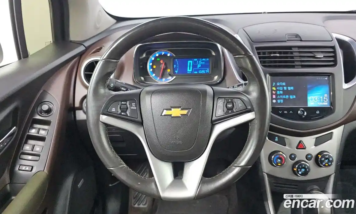 Chevrolet Trax 2016 1.4 гидро в Москве № 94625, фото 13