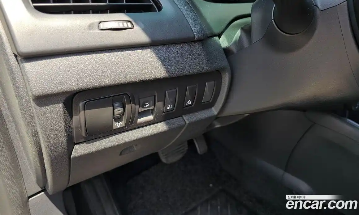 Renault SM3 2014 1.6 гидро в Москве № 106932, фото 16
