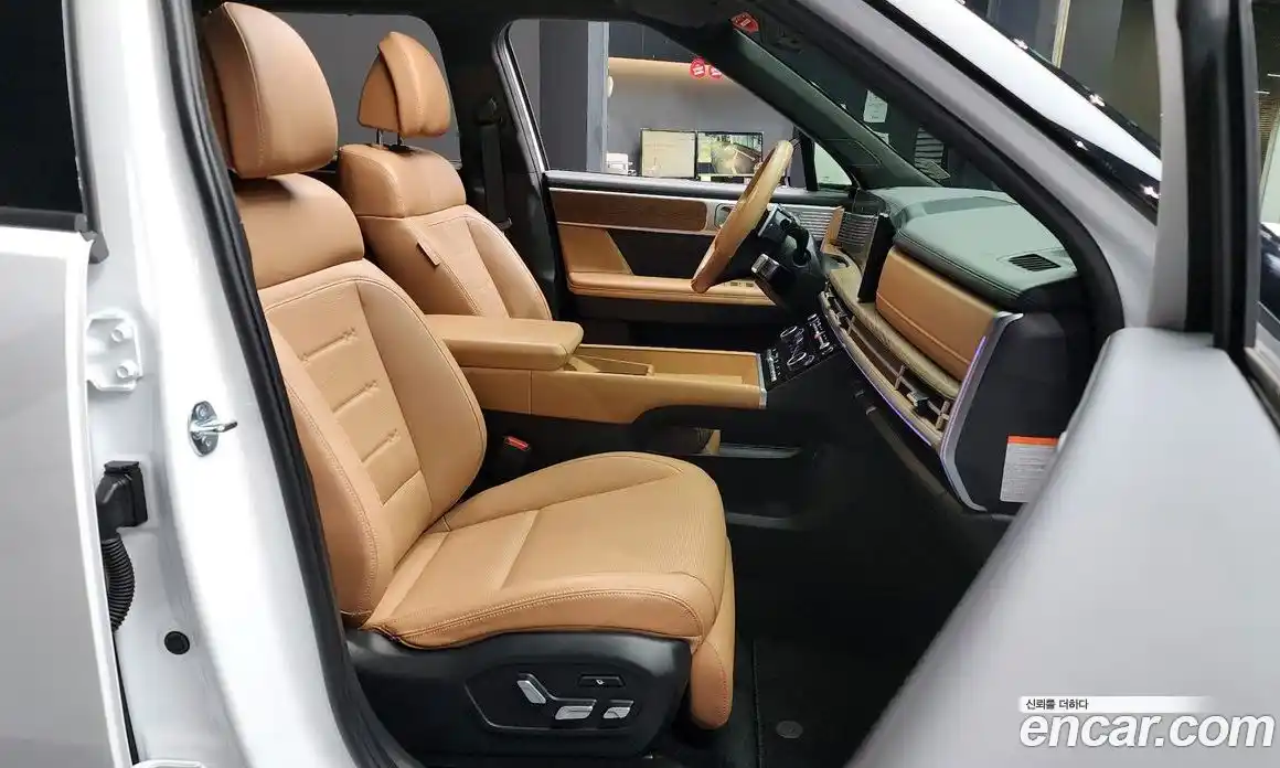 Hyundai Santa Fe 2023 1.6 гидро в Москве № 107676, фото 11