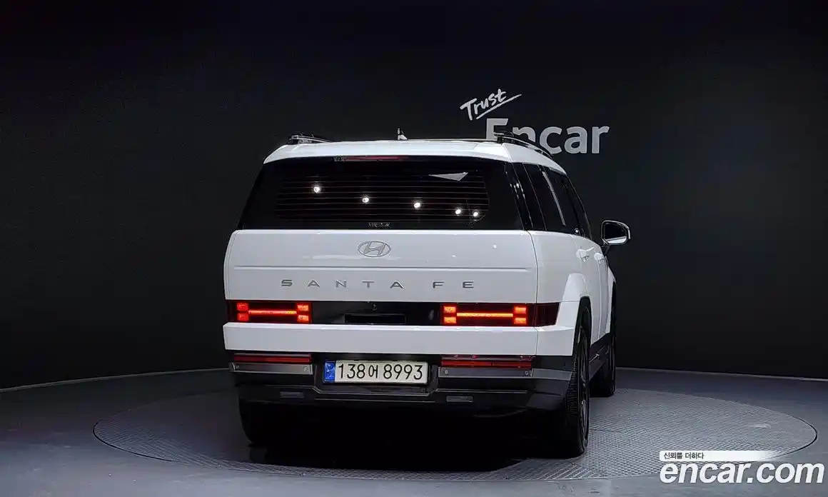 Hyundai Santa Fe 2023 1.6 гидро в Москве № 107676, фото 4