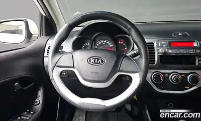 Kia Morning 2012 1.0 Автомат в Москве № 120830, миниатюра 11