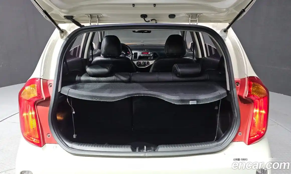 Kia Morning 2012 1.0 Автомат в Москве № 120830, фото 20