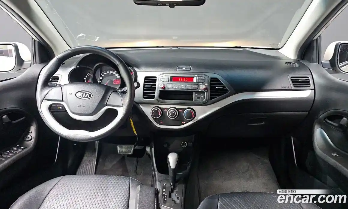 Kia Morning 2012 1.0 Автомат в Москве № 120830, фото 7