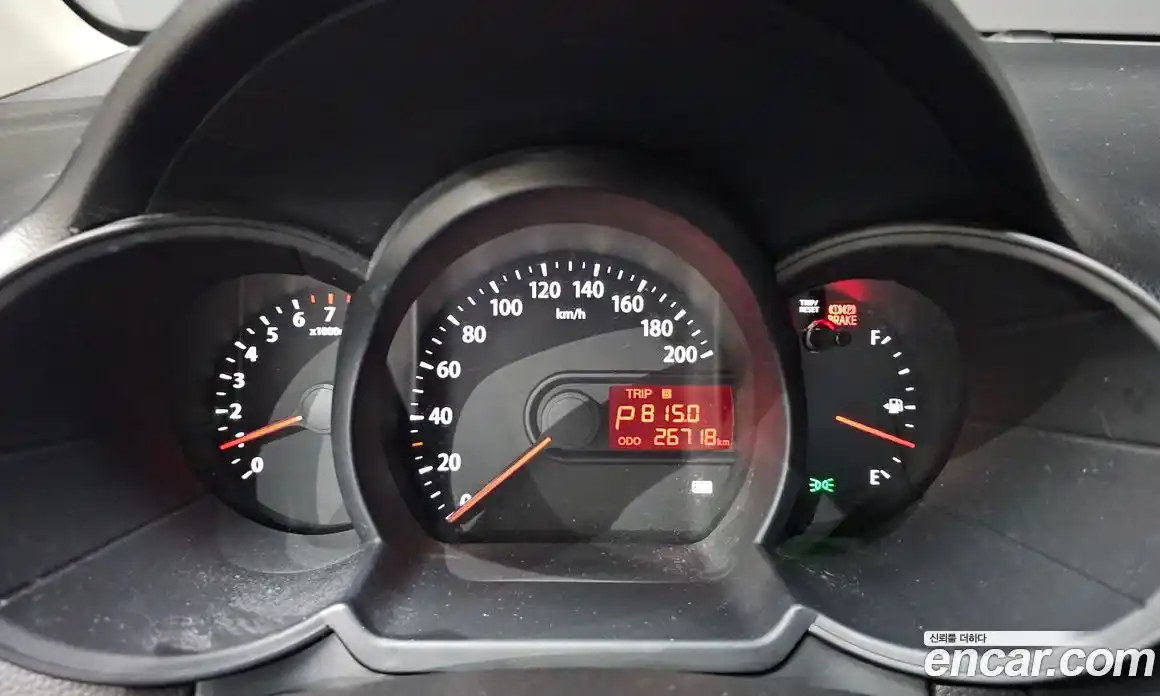 Kia Morning 2012 1.0 Автомат в Москве № 120830, фото 8