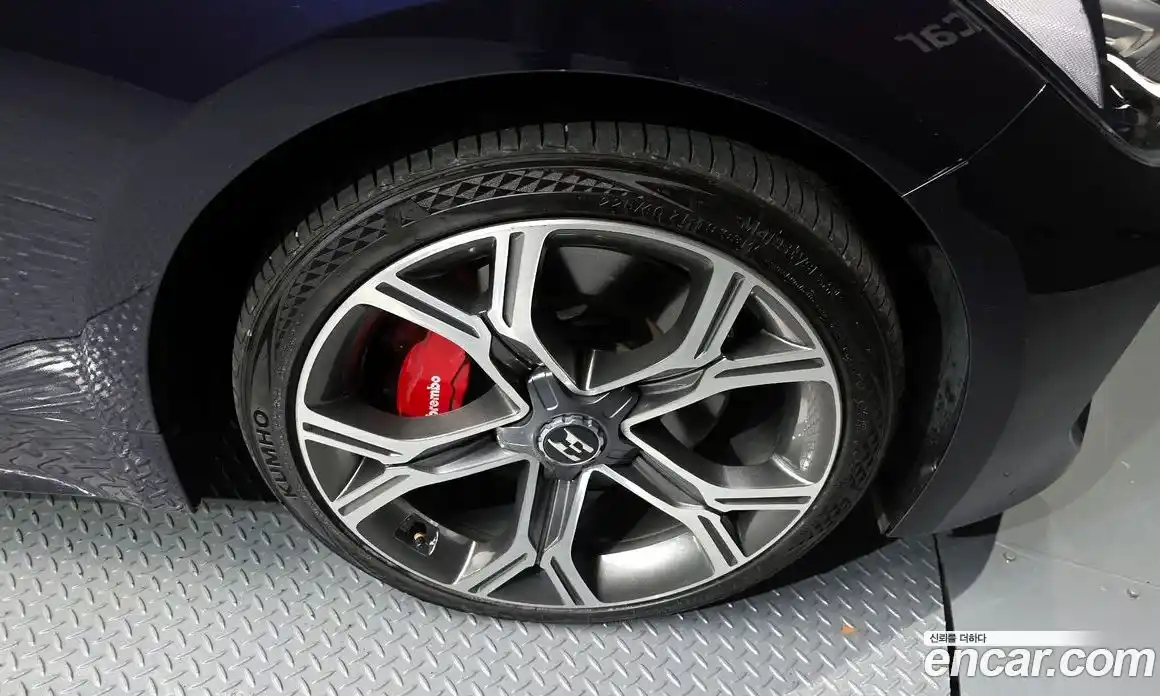 Kia Stinger 2019 3.3 гидро в Москве № 121567, фото 5