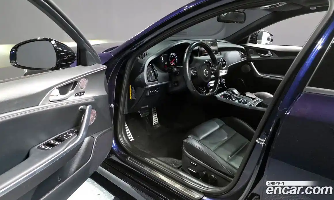 Kia Stinger 2019 3.3 гидро в Москве № 121567, фото 10