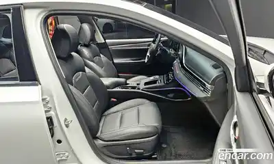 Hyundai Grandeur 2022 2.5 Автомат в Москве № 926157, миниатюра 12