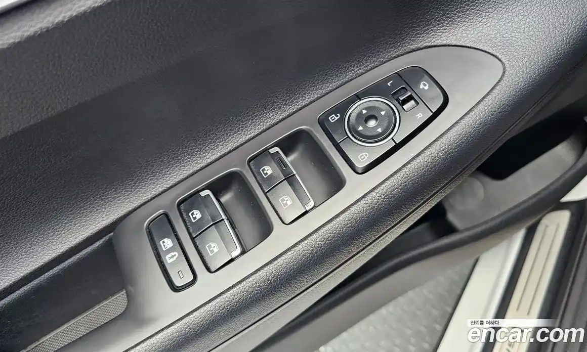 Hyundai Grandeur 2022 2.5 Автомат в Москве № 926157, фото 14