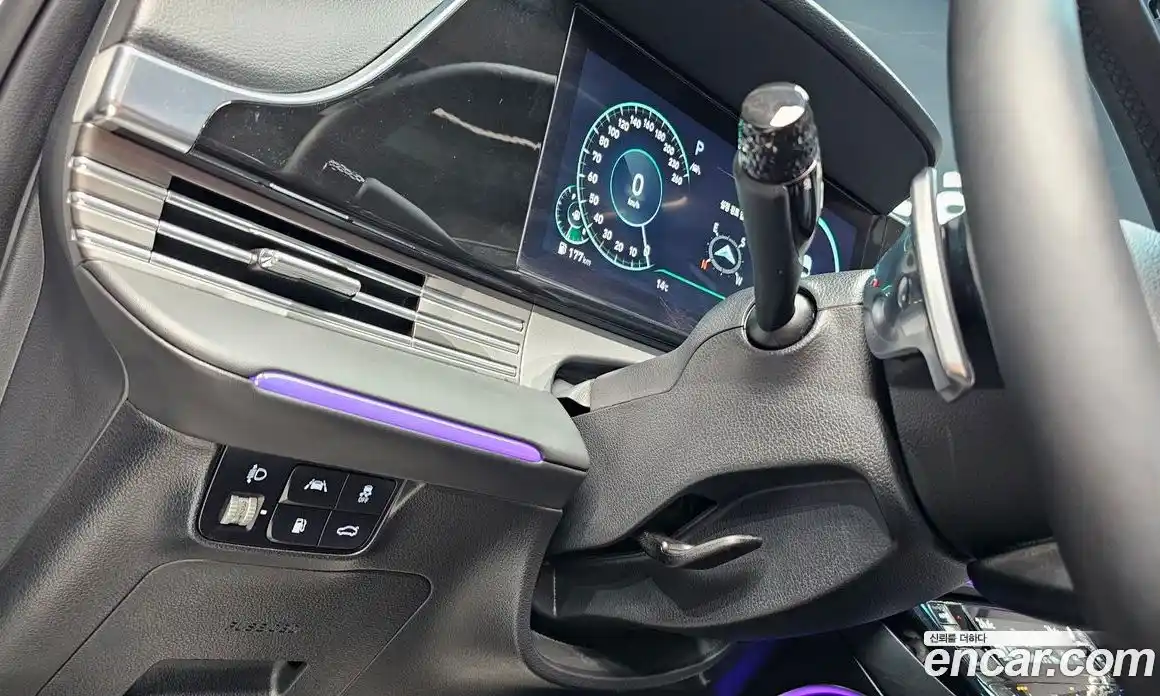 Hyundai Grandeur 2022 2.5 Автомат в Москве № 926157, фото 15