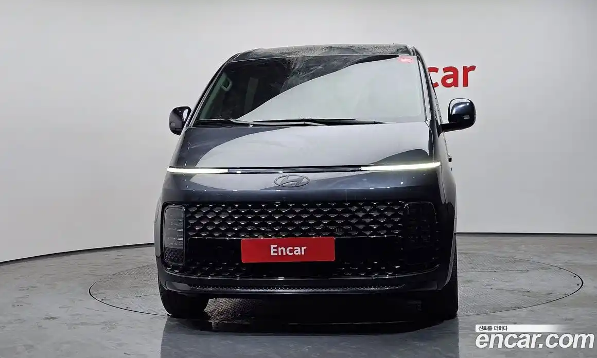 Hyundai Staria 2024 1.6 гидро в Москве № 926205, фото 3