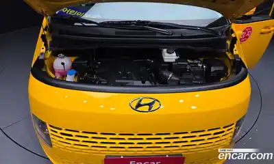 Hyundai Staria 2022 3.5 Автомат в Москве № 926306, миниатюра 6