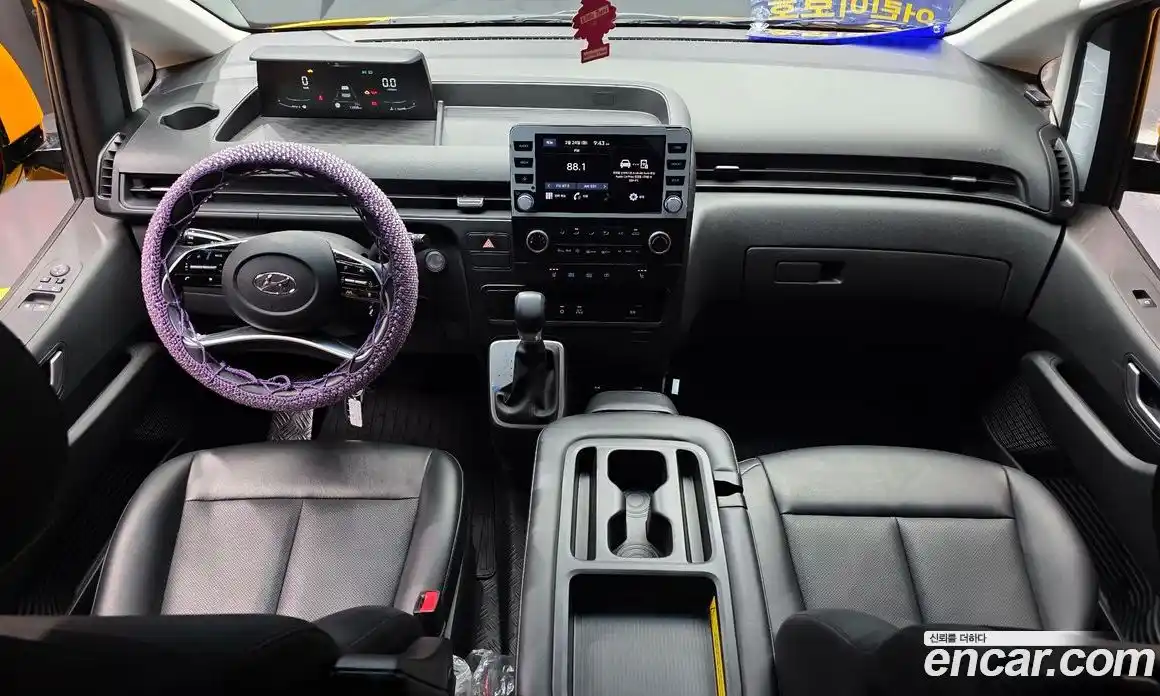 Hyundai Staria 2022 3.5 Автомат в Москве № 926306, фото 7