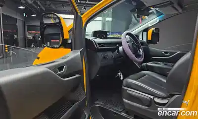 Hyundai Staria 2022 3.5 Автомат в Москве № 926306, миниатюра 10