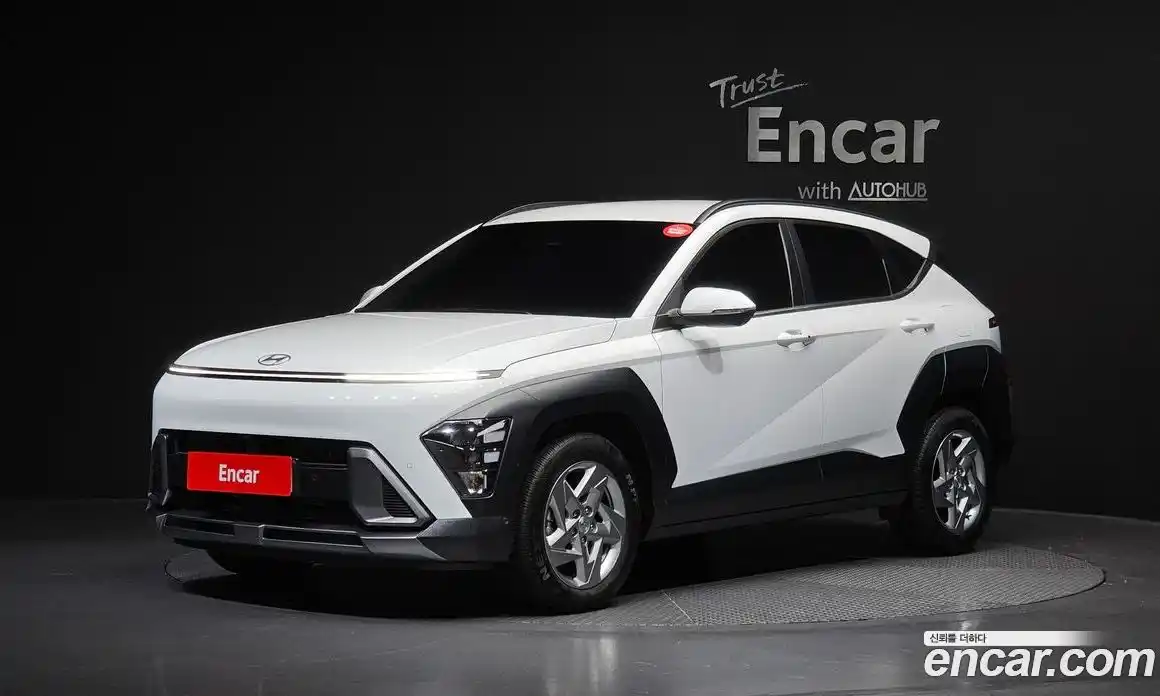 Hyundai Kona 2023 1.6 Автомат в Москве № 926591, фото 1