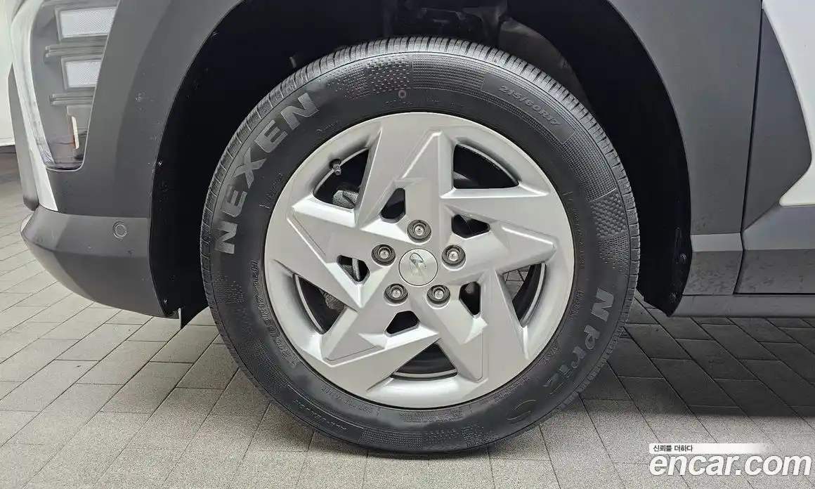 Hyundai Kona 2023 1.6 Автомат в Москве № 926591, фото 5