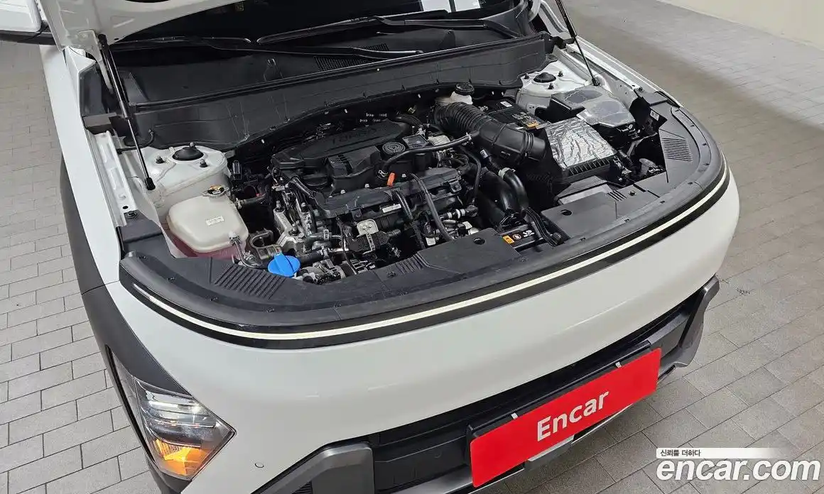 Hyundai Kona 2023 1.6 Автомат в Москве № 926591, фото 6