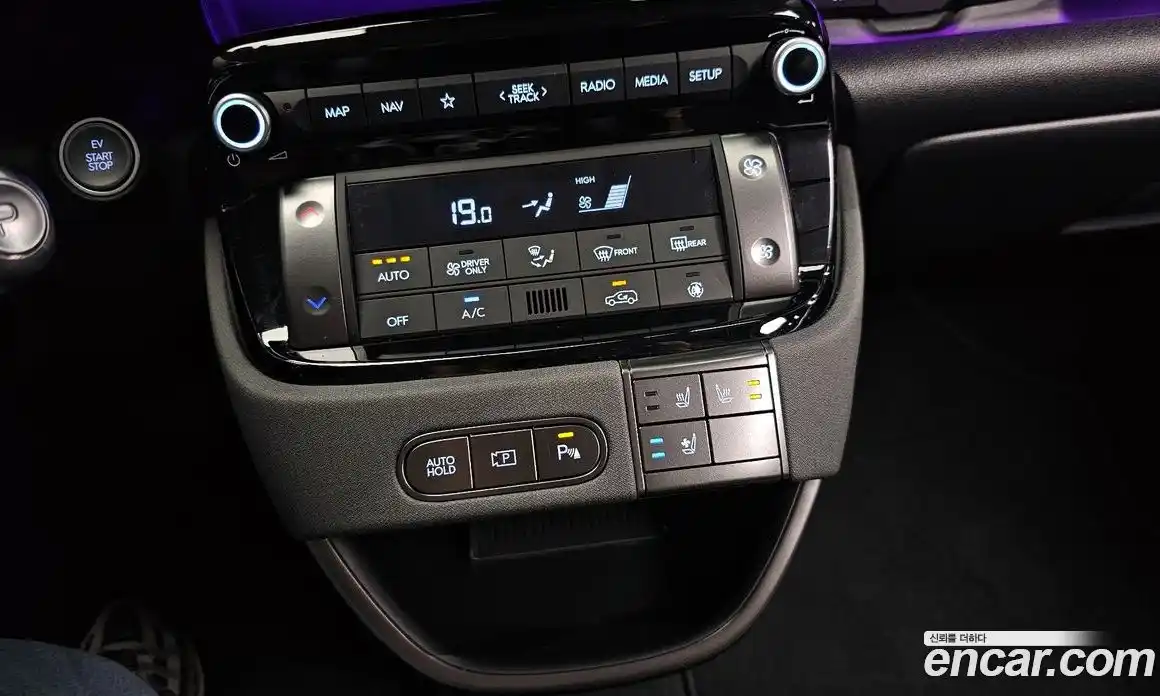 Hyundai Casper 2024 0.2 Автомат в Москве № 926953, фото 16