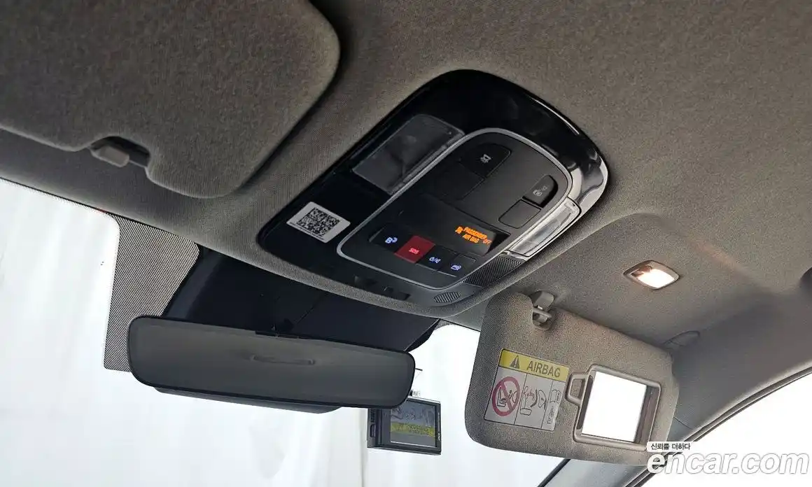 Hyundai Sonata 2023 1.6 Автомат в Москве № 927038, фото 16