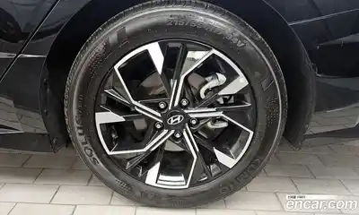 Hyundai Sonata 2023 1.6 Автомат в Москве № 927038, миниатюра 4