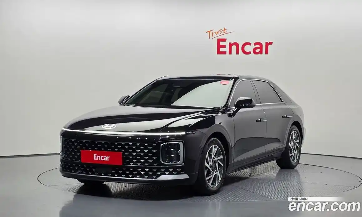 Hyundai Grandeur 2023 2.5 Автомат в Москве № 927052, фото 1