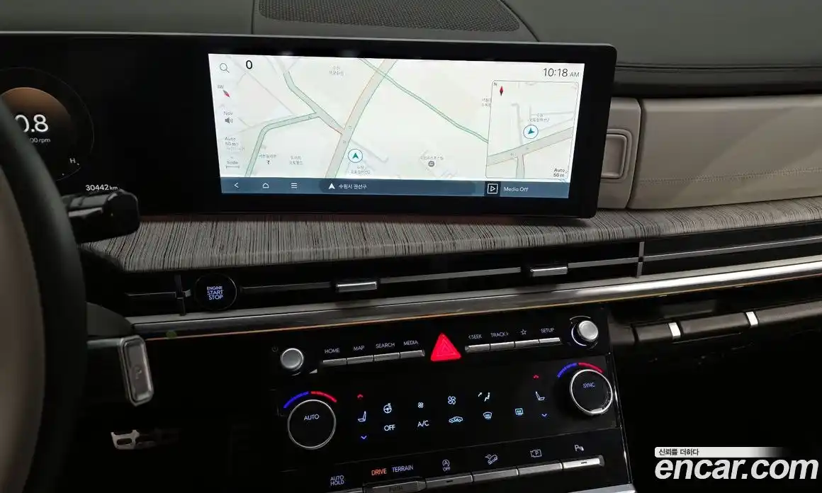 Hyundai Santa Fe 2024 2.5 Автомат в Москве № 927244, фото 14