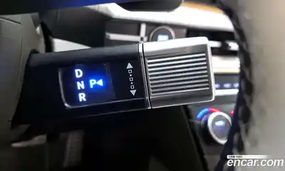 Hyundai Santa Fe 2024 2.5 Автомат в Москве № 927244, миниатюра 9