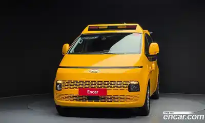 Hyundai Staria 2023 3.5 Автомат в Москве № 927523, миниатюра 3