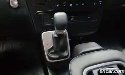 Hyundai Staria 2023 3.5 Автомат в Москве № 927523, миниатюра 9