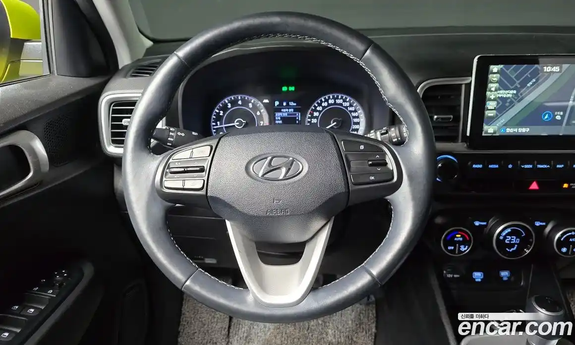 Hyundai Venue 2019 1.6 Автомат в Москве № 927625, фото 13