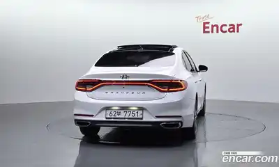 Hyundai Grandeur 2018 2.4 гидро в Москве № 927643, миниатюра 4