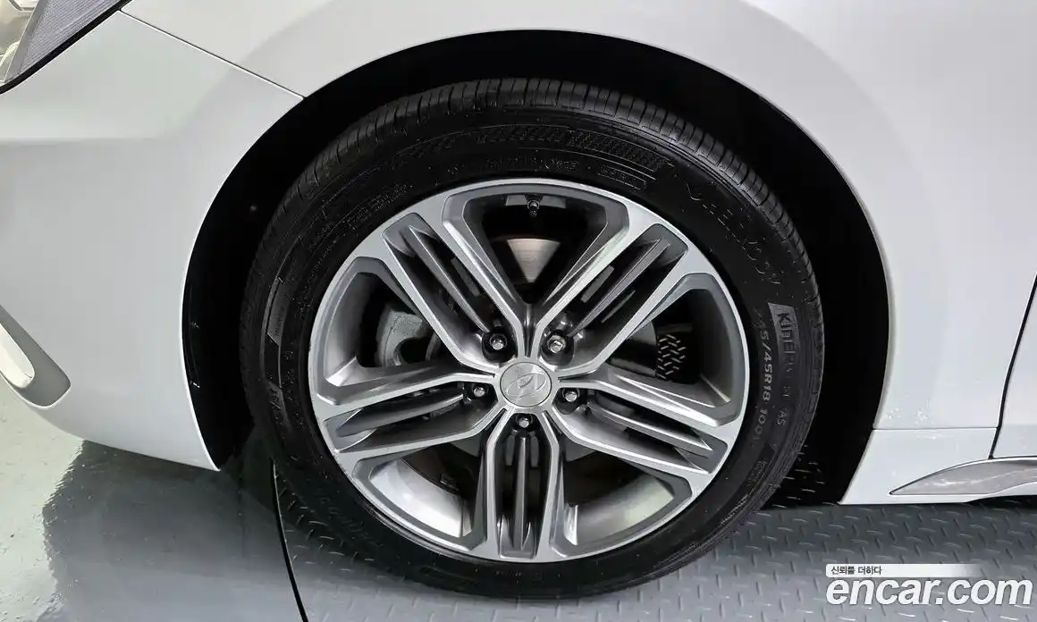 Hyundai Grandeur 2018 2.4 гидро в Москве № 927643, фото 5