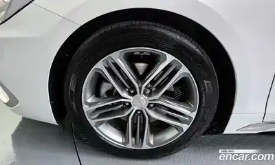 Hyundai Grandeur 2018 2.4 гидро в Москве № 927643, миниатюра 5