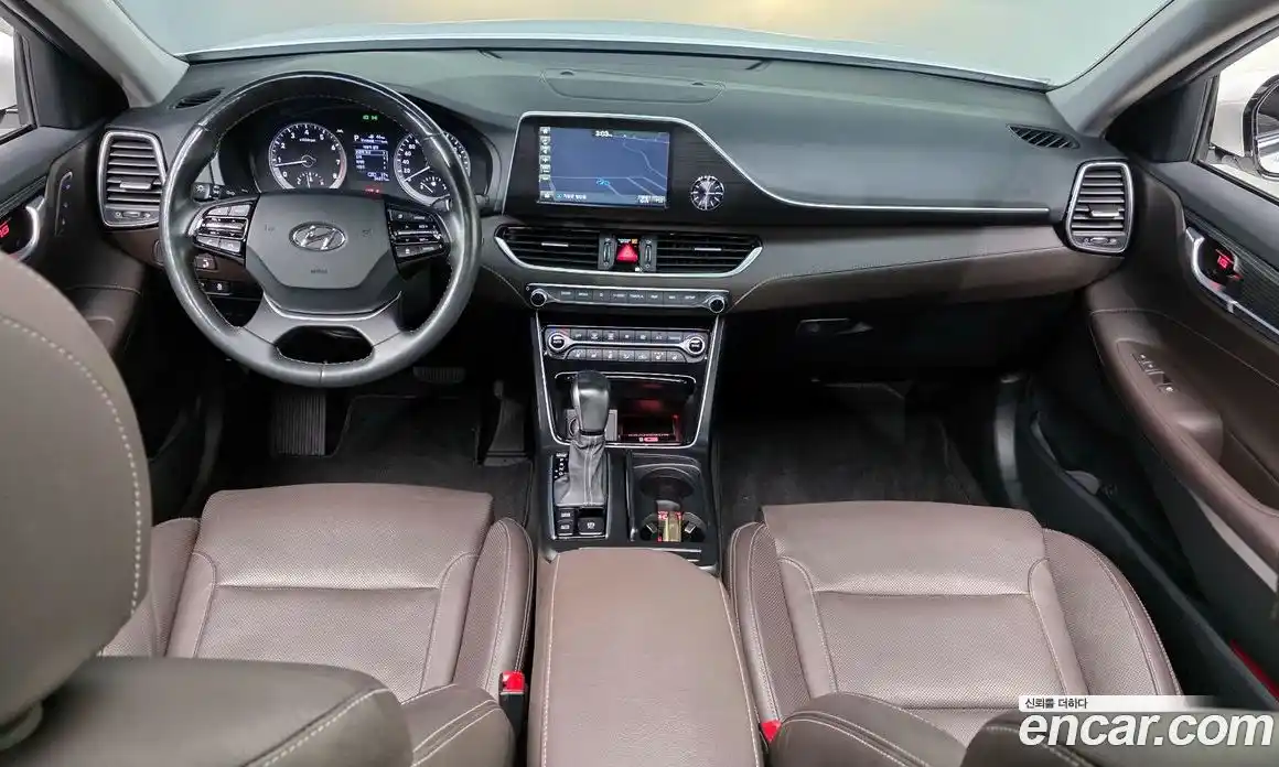 Hyundai Grandeur 2018 2.4 гидро в Москве № 927643, фото 7
