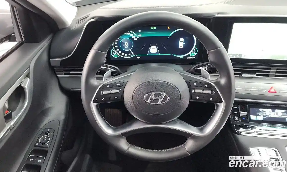 Hyundai Grandeur 2022 3.0 Автомат в Москве № 927658, фото 13