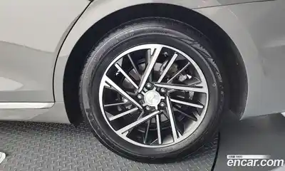 Hyundai Grandeur 2022 3.0 Автомат в Москве № 927658, миниатюра 5