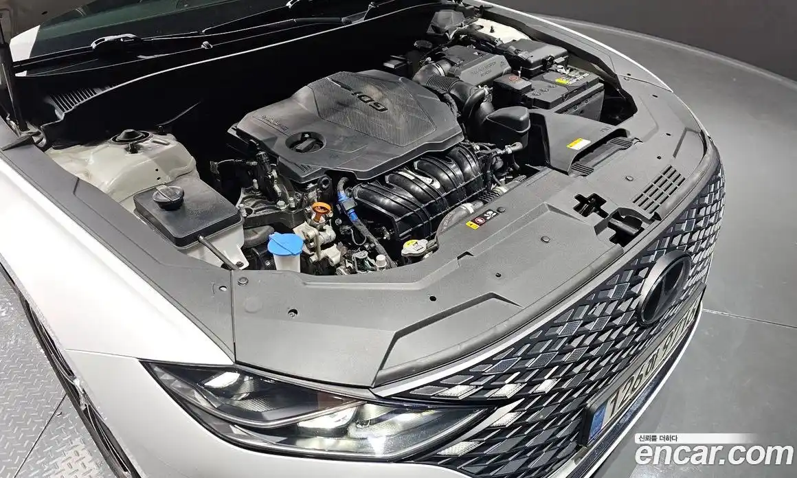 Hyundai Grandeur 2022 2.5 Автомат в Москве № 927825, фото 5