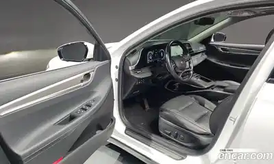 Hyundai Grandeur 2022 2.5 Автомат в Москве № 927825, миниатюра 9