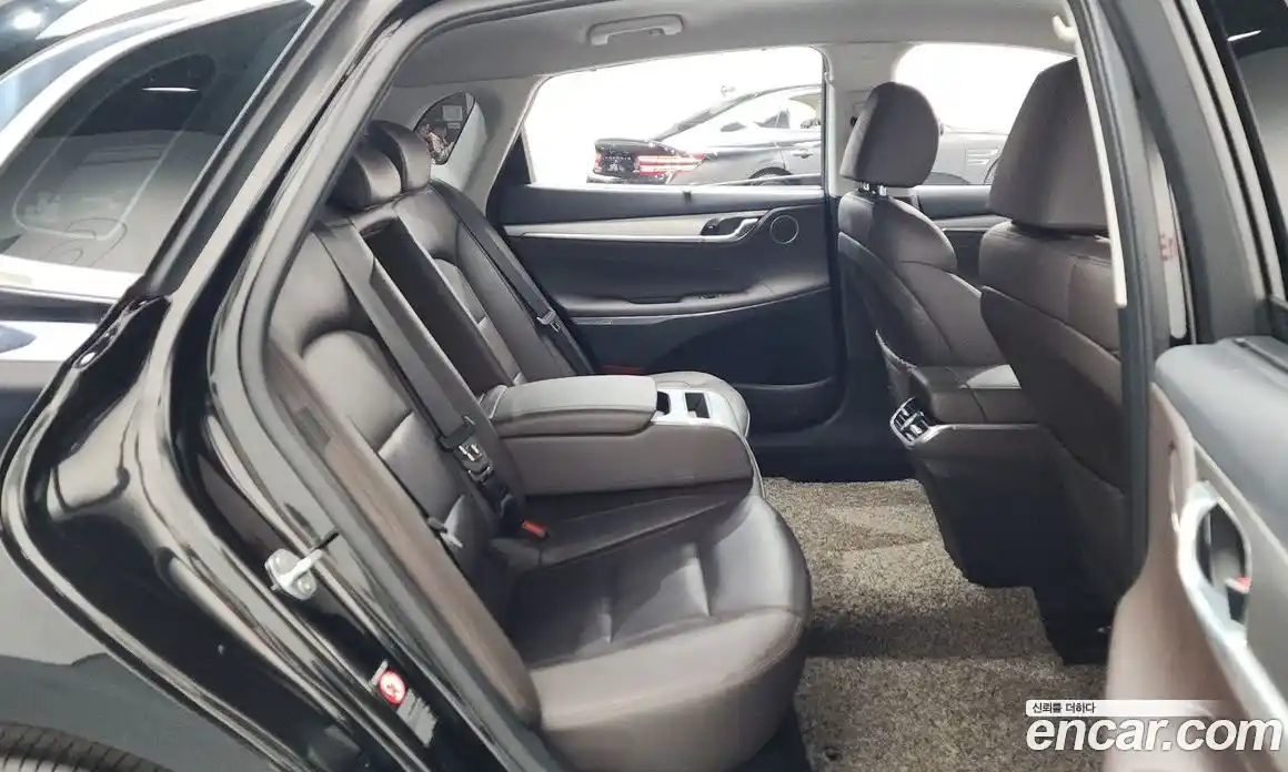 Hyundai Grandeur 2021 2.5 Автомат в Москве № 927826, фото 12