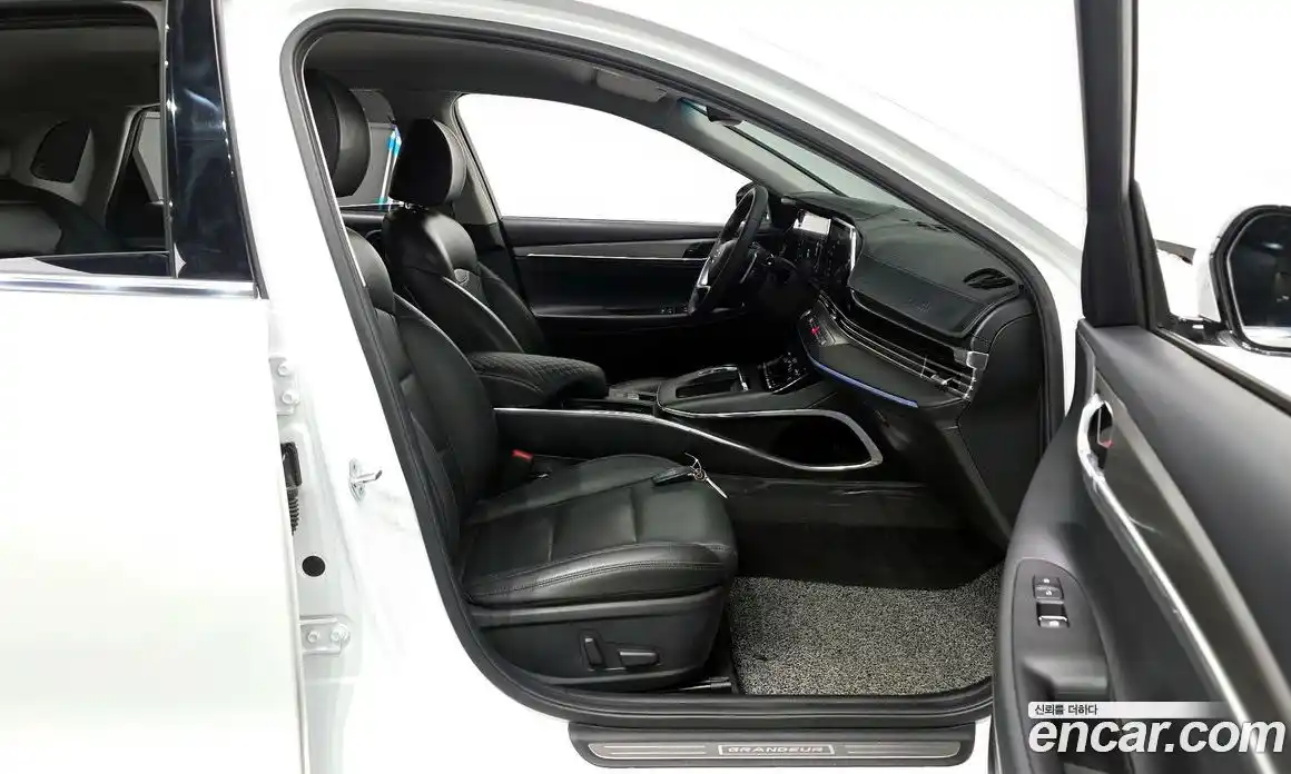 Hyundai Grandeur 2022 2.5 Автомат в Москве № 927867, фото 11